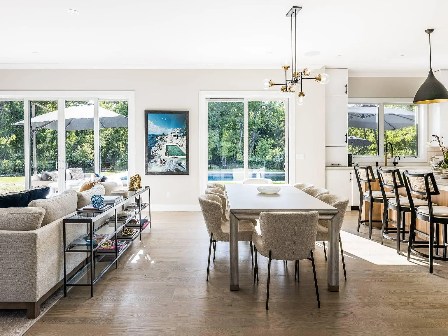 Sophisticated Modern Living in Sag Harbor — Photo 2