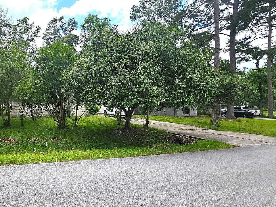 1st image of 3303 Roaming Woods Ln