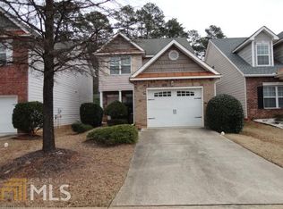 302 Clover Brook Dr, Locust Grove, GA 30248