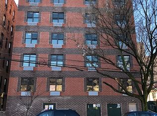 772 E 182nd St, Bronx, NY 10460