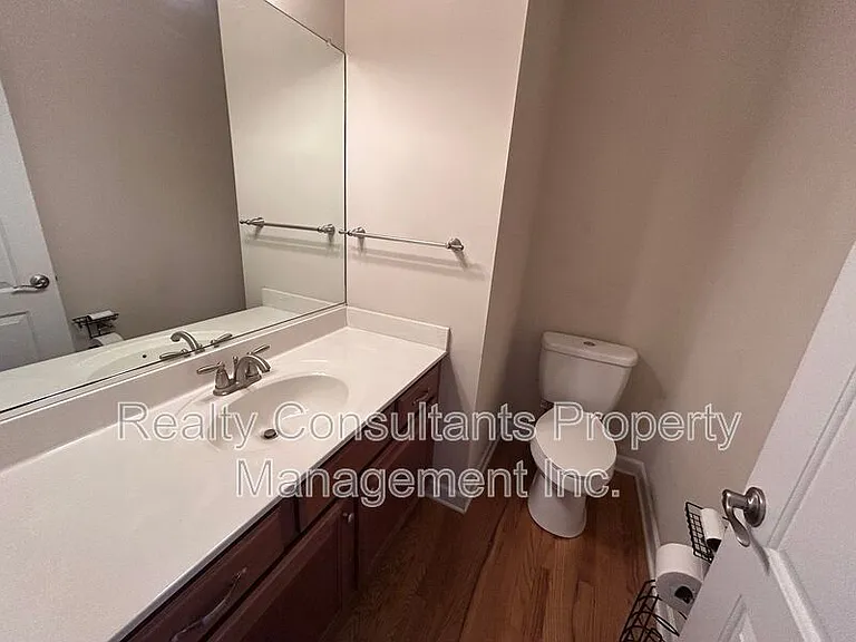 4540 Pebble Lake Dr — Photo 21