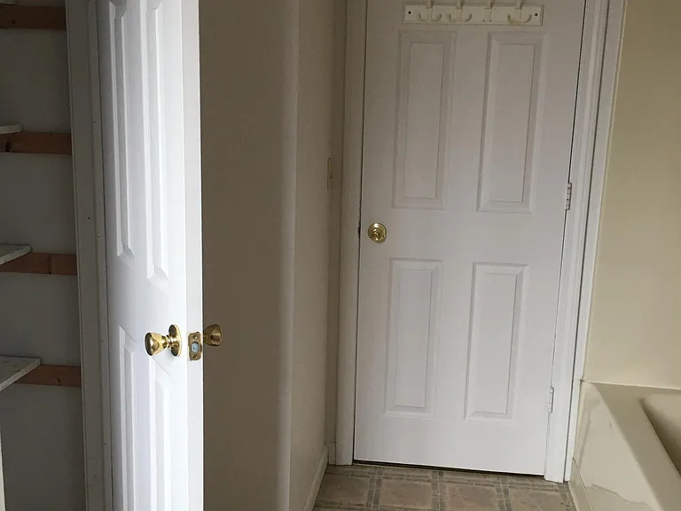 22 Van Buren St #3 — Photo 10