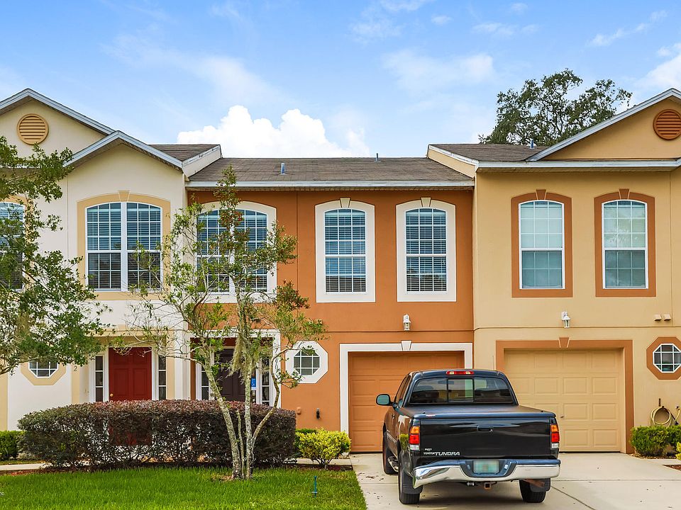 1st image of 7090 Saint Ives Ct