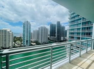 335 Biscayne Blvd #3803, Miami, FL 33131