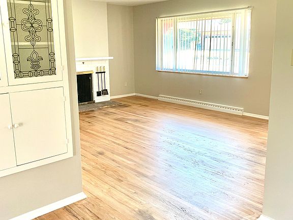 3rd image of 7991 E Hampden Cir