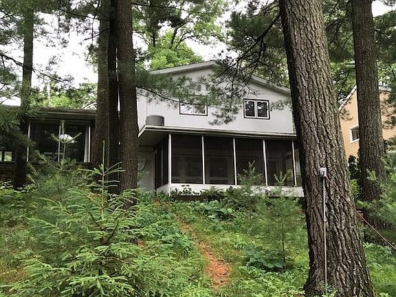 4th image of 447 Greenwood Dr