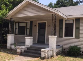 2125 E Derenne Ave, Savannah, GA 31406