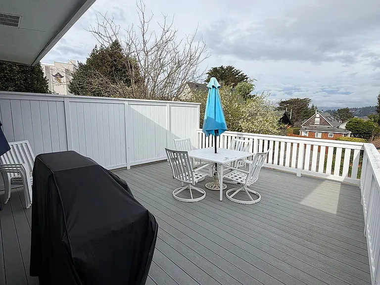 922 S 10th St — Photo 13