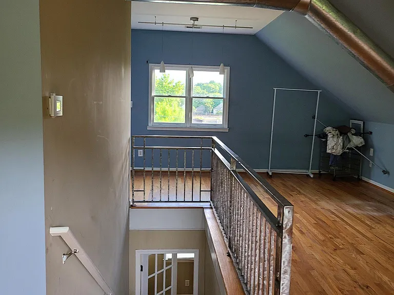 705 McDonald St SE — Photo 16