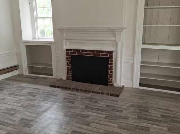 401 E Main St #A