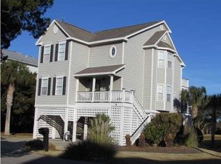 9 Battery Park Rd, Edisto Island, SC 29438