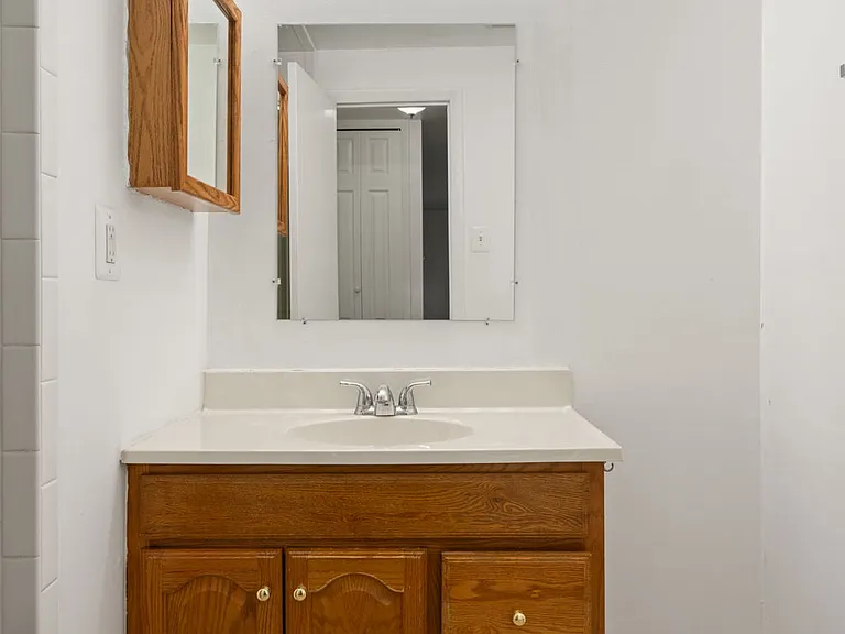 30 Carolina Ct — Photo 27