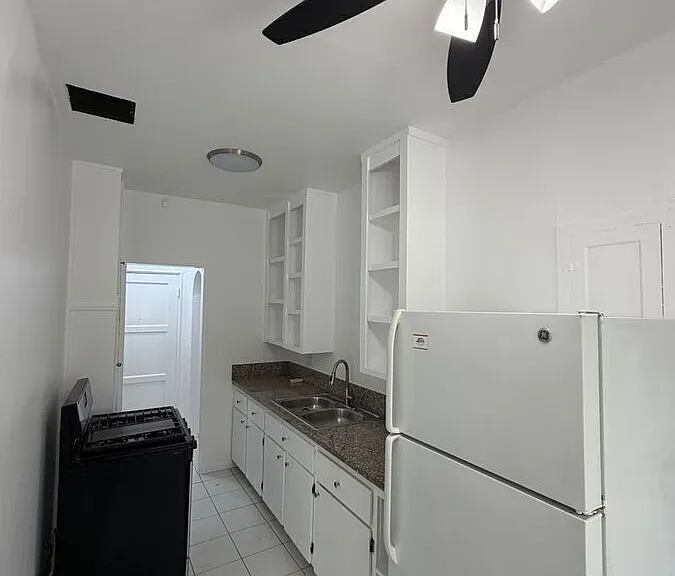 512 N Alexandria Ave #103 — Photo 5