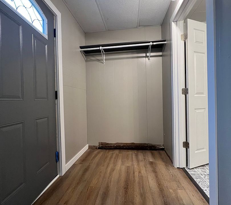 PI 15 313 Main St Onalaska WI Zillow