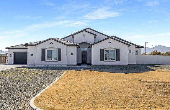 2nd image of 18815 E COUNTRY MEADOWS Court