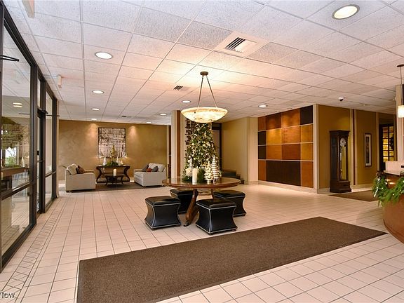 3rd image of 12550 Lake Ave APT 505