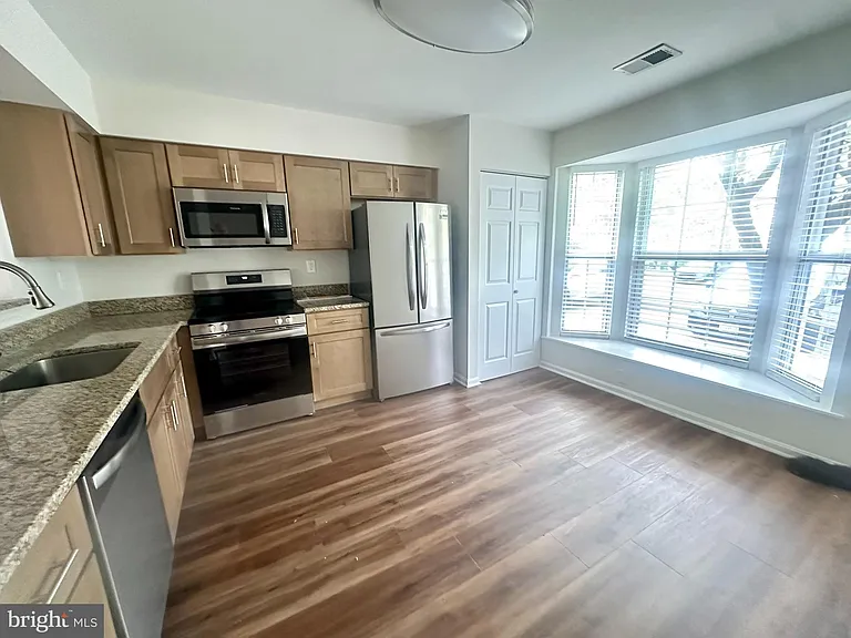 14510 London Ln — Photo 4