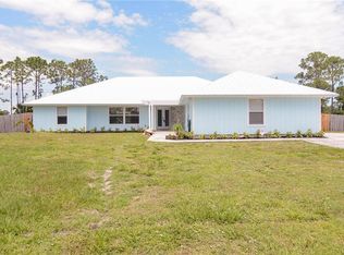 63 NE Cypress Trl, Jensen Beach, FL 34957