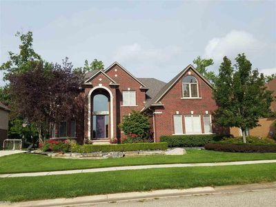 54615 Glen Oaks Dr, Shelby Township, MI, 48315