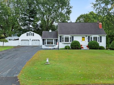 15 Circle Drive, Branford, CT, 06405