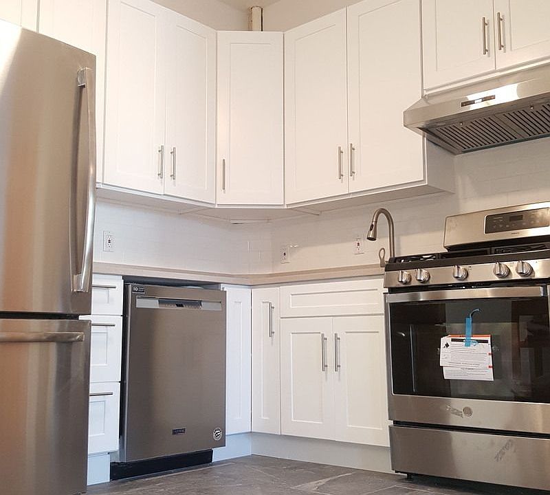 1st image of 87 Rockaway Ave #2