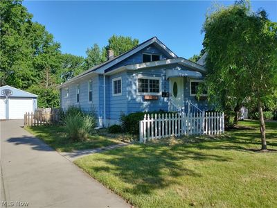 4284 W 223rd St, Fairview Park, OH, 44126