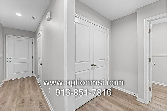 3 bed, 2.0 bath, 1200 sqft, $1,850 — Photo 4