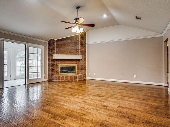 5th image of 57 Greenvale Ct