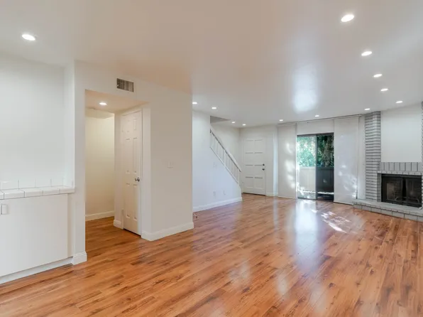 13959 Victory Blvd APT 3, Van Nuys, CA 91401