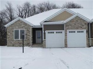2603 Westwind Dr, Valparaiso, IN 46385