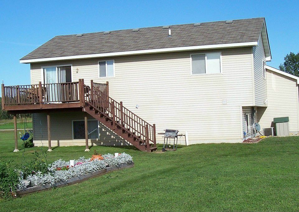 2nd image of 56960 Stephanie Ln
