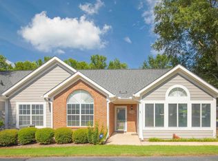 1302 Heritage Club Dr, Greenville, SC 29615