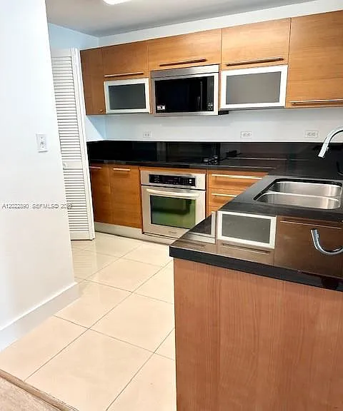 244 Biscayne Blvd #1805 — Photo 8
