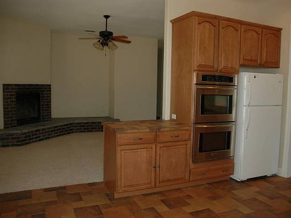 Kitchen & Family Room