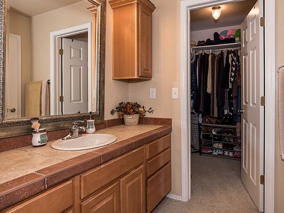 2nd image of 10186 Mullins Ln