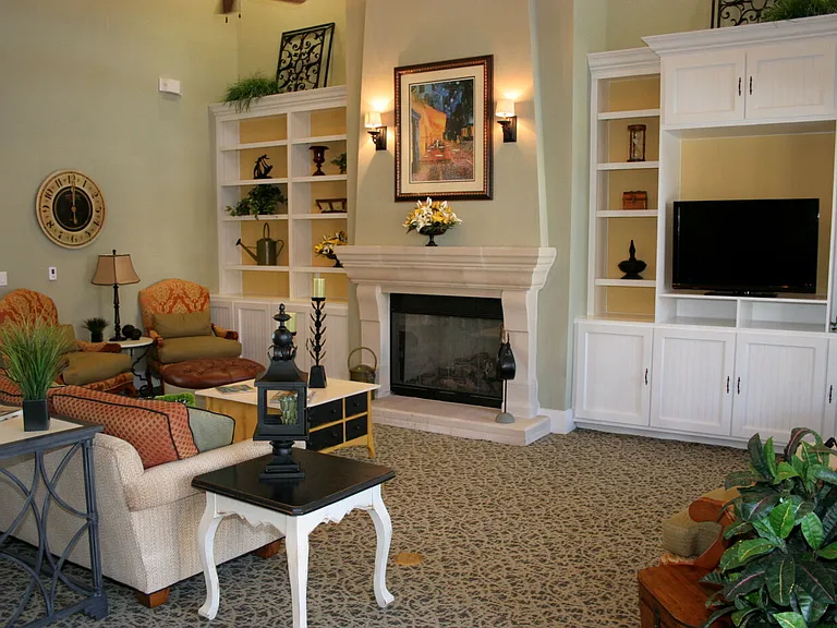 Cypress Creek Jason Avenue — Photo 17