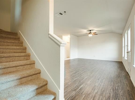 4th image of 725 River Garden Dr