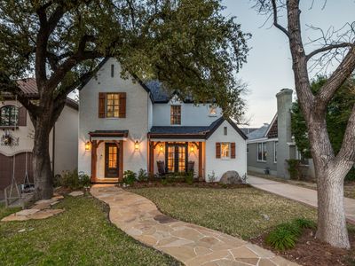 3728 Bellaire Dr N, Fort Worth, TX, 76109