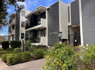 22041 Costanso St APT 103, Woodland Hills, CA 91364