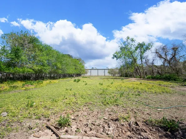 9509 Radio Rd, Houston, TX 77075