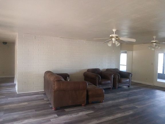 3rd image of 20616 Vista Cir