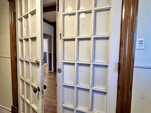 2nd image of 1654 Gaylord St APT 1