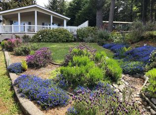 95883 Cape Dr, Brookings, OR 97415