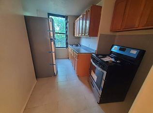 561 49th St APT 3, Brooklyn, NY 11220
