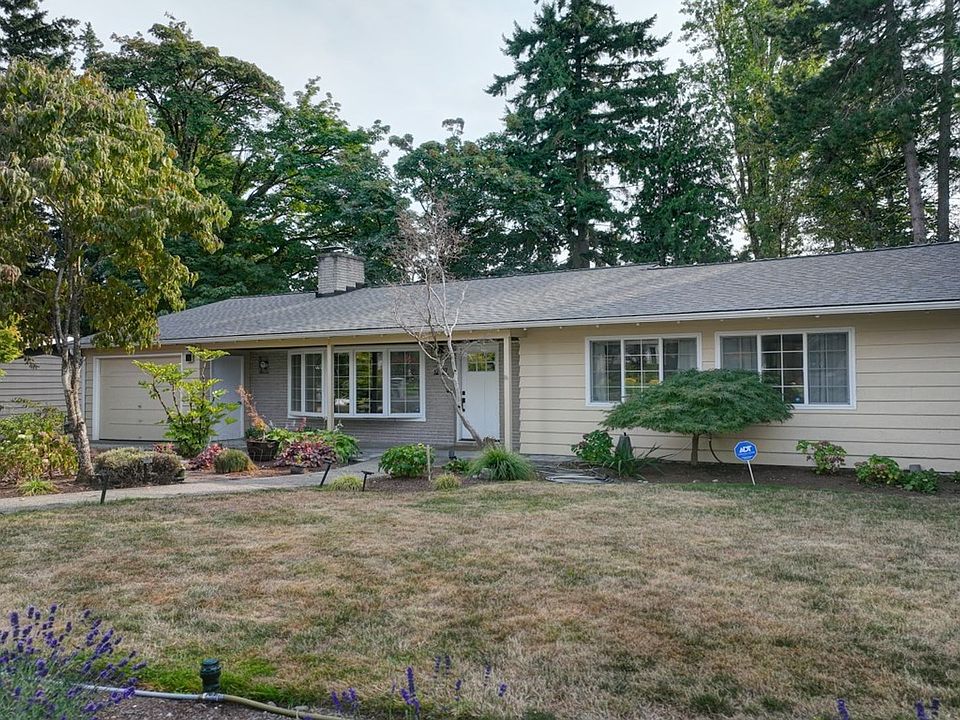 1st image of 12327 SE 23rd St