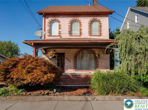 2103 N 1st Ave, Whitehall, PA 18052