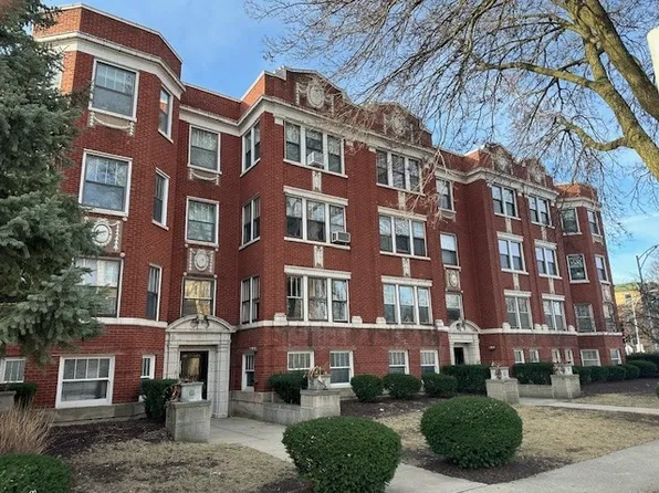 125 W Washington Blvd #3, Oak Park, IL 60302