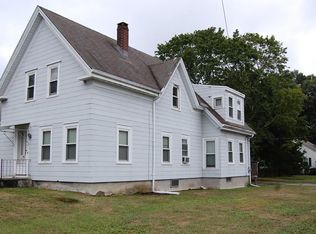 92 Shores St, Taunton, MA 02780
