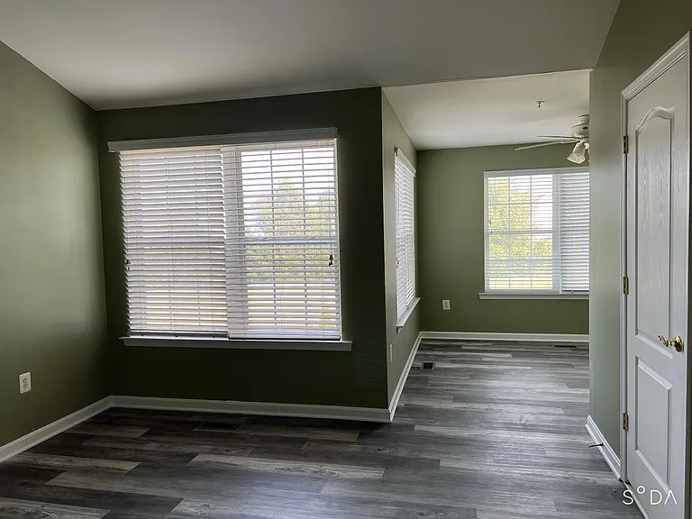 1537 Sunswept Dr — Photo 16