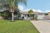 Live Oak Ln-S1809-001.jpg